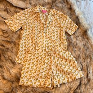 Isaac Mizrahi yellow white giraffe pajama set